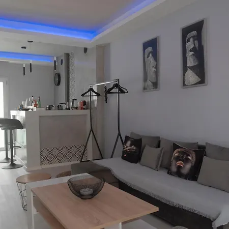 Vip Apt. Pezodromos Kalamarias Thessaloniki Exterior photo