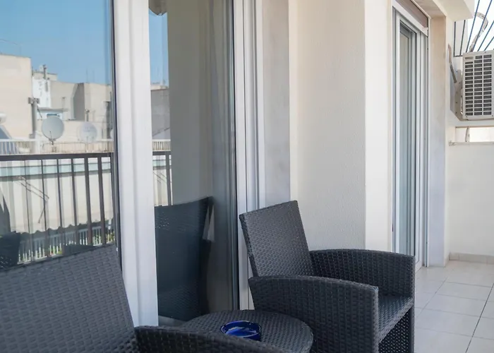 Vip Apt. Pezodromos Kalamarias